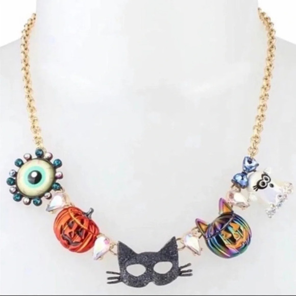 BETSEY JOHNSON SET Halloween Glow in Dark Charm Necklace & Eye Earrings NEW NWT - Picture 8 of 8